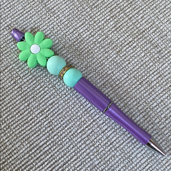 Handmade Other - Teal Flower 🌼 Pen